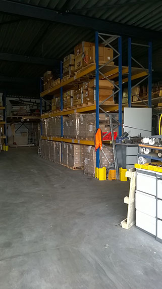 GST TRANSPORT OP EN OVERSLAG GEERTRUIDENBERG
