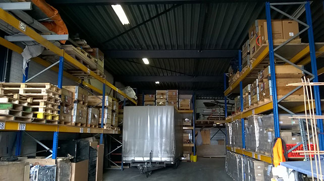 GST OP EN OVERSLAG